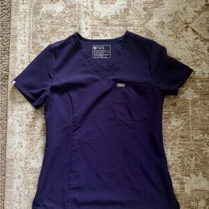 Figs Women's V-Neck Scrub Top purple